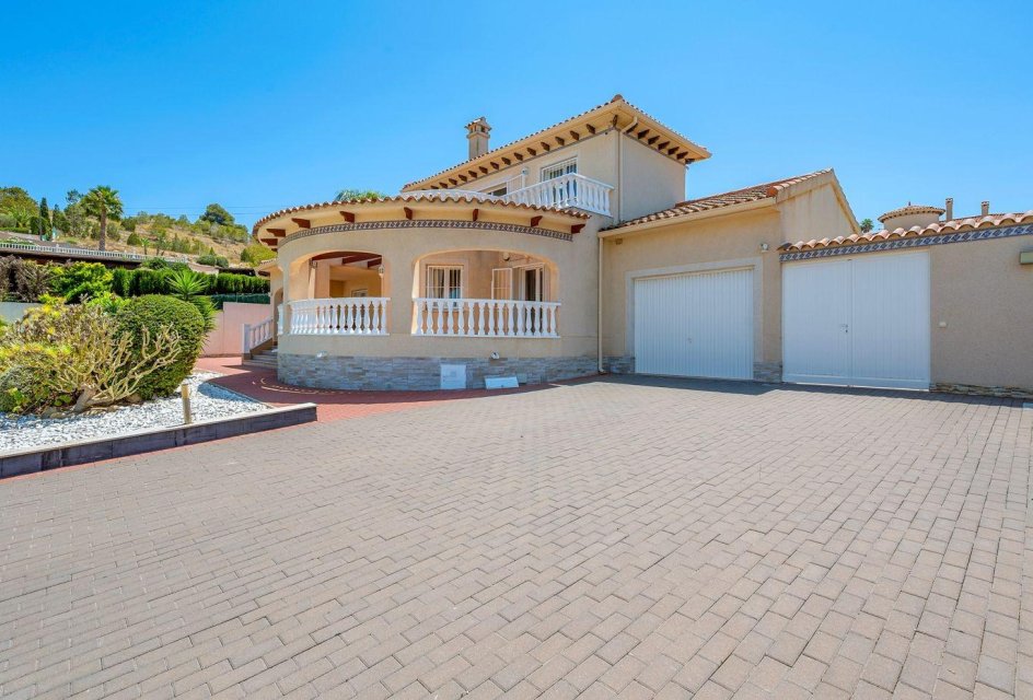 Odsprzedaż - Villa -
Formentera del Segura - Costa blanca sur