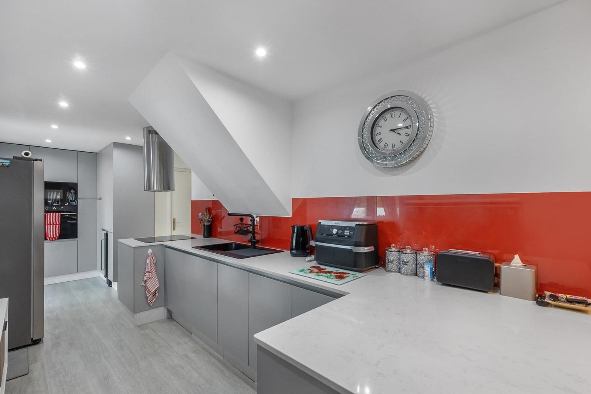 Odsprzedaż - Villa -
Guardamar del Segura - Urbanizaciones