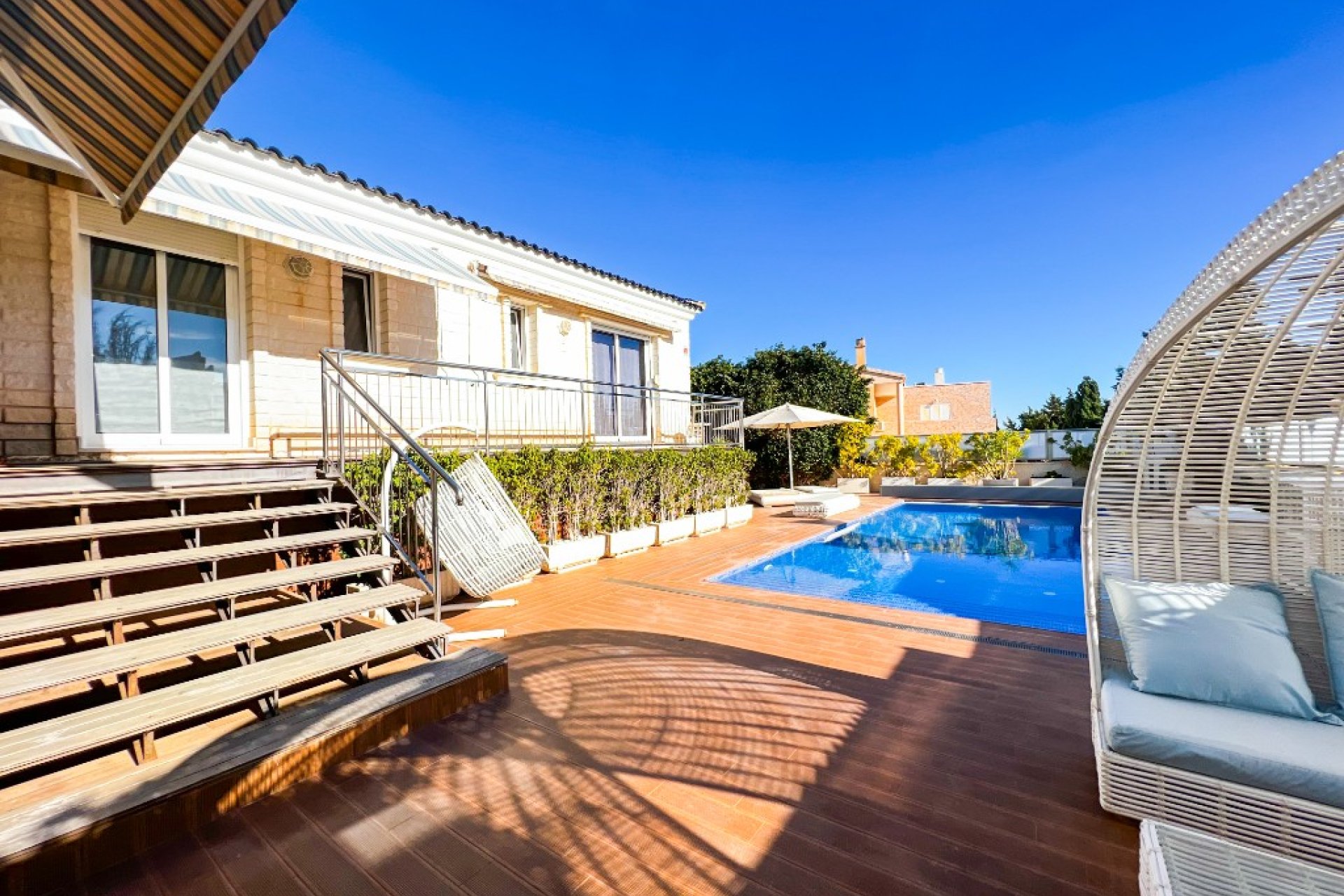 Odsprzedaż - Villa -
La Mata - LA MATA