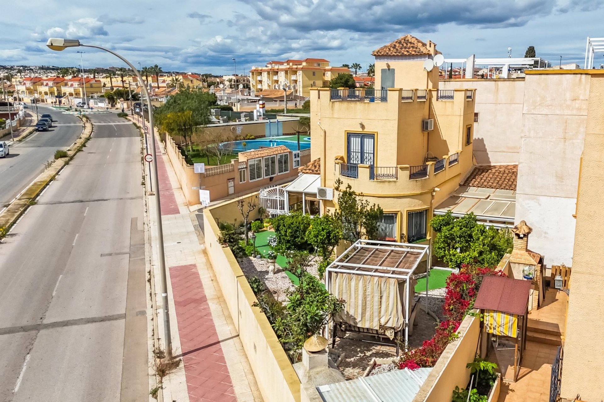 Odsprzedaż - Villa -
Orihuela Costa - La Zenia- Orihuela costa