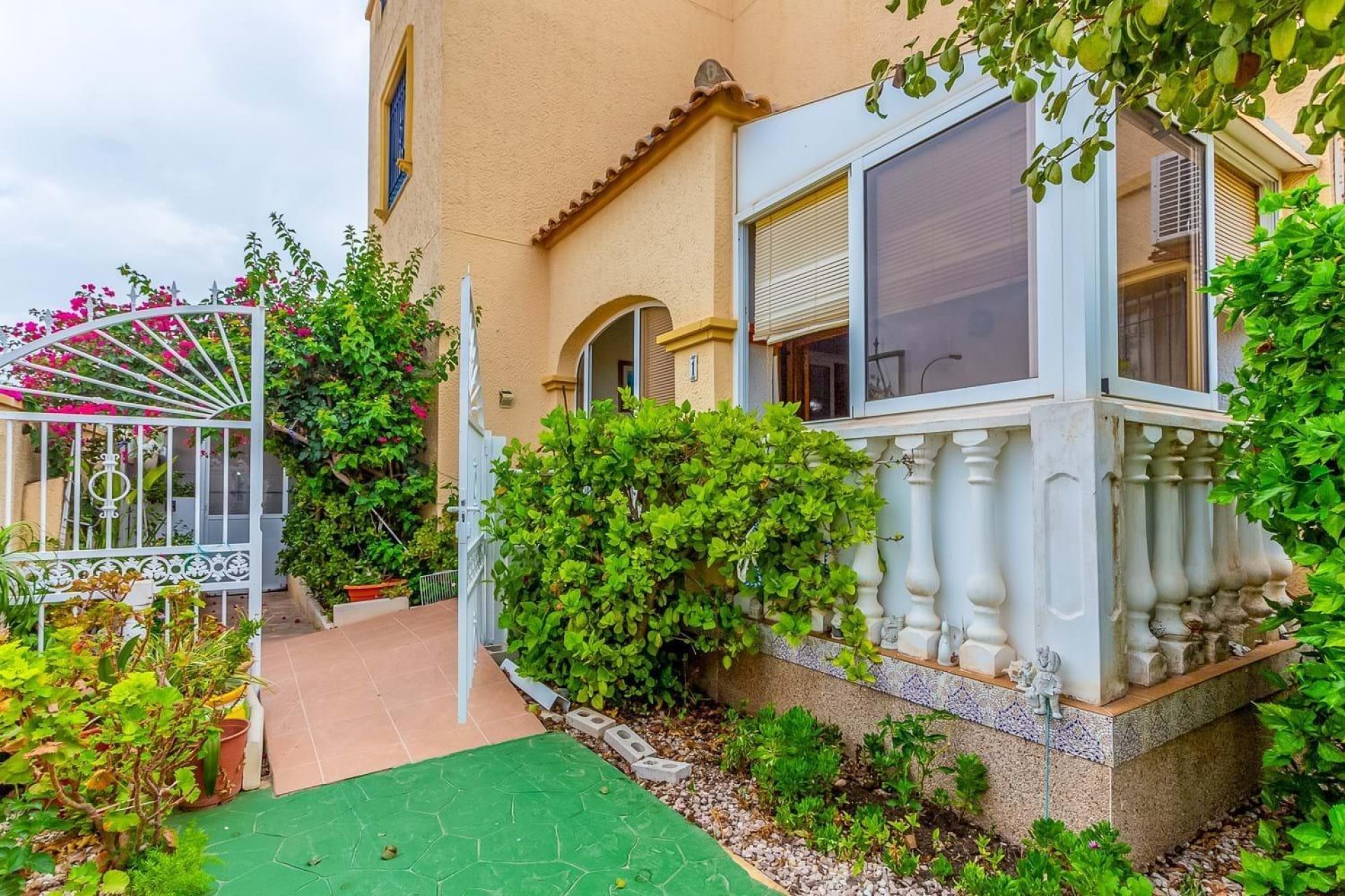 Odsprzedaż - Villa -
Orihuela Costa - La Zenia- Orihuela costa