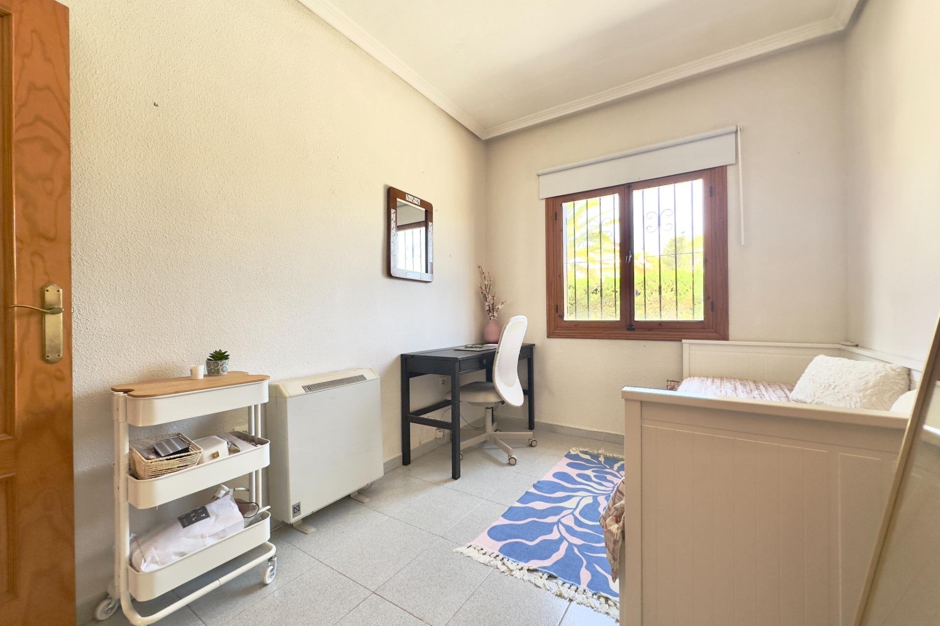 Odsprzedaż - Villa -
Orihuela Costa - La Zenia