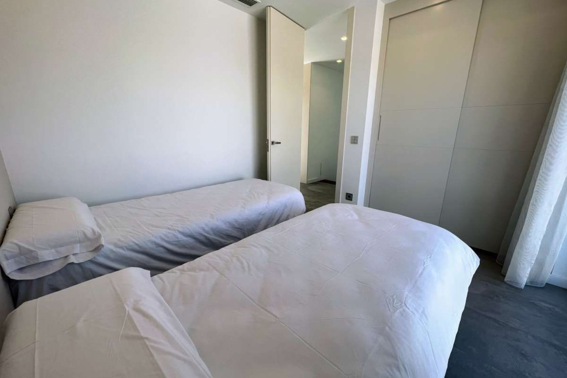 Odsprzedaż - Villa -
Orihuela Costa - Las Colinas Golf