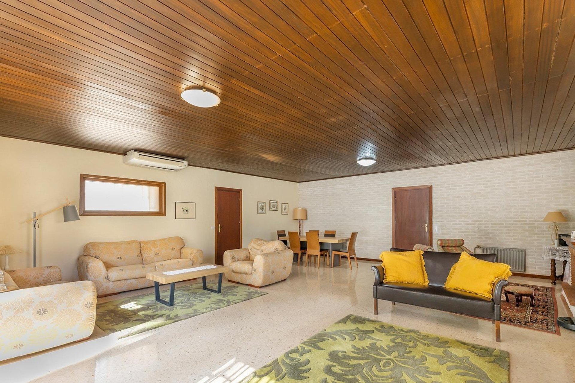 Odsprzedaż - Villa -
Orihuela Costa - Las Filipinas