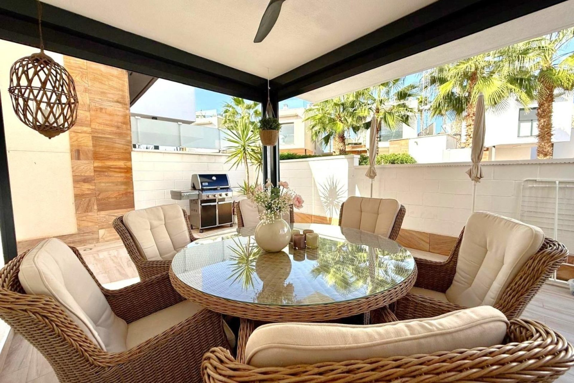 Odsprzedaż - Villa -
Orihuela Costa - Lomas de Cabo Roig