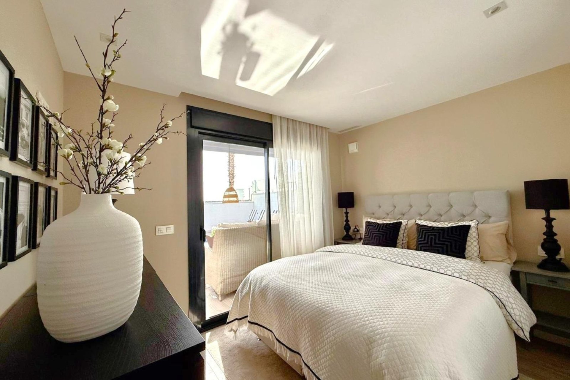 Odsprzedaż - Villa -
Orihuela Costa - Lomas de Cabo Roig