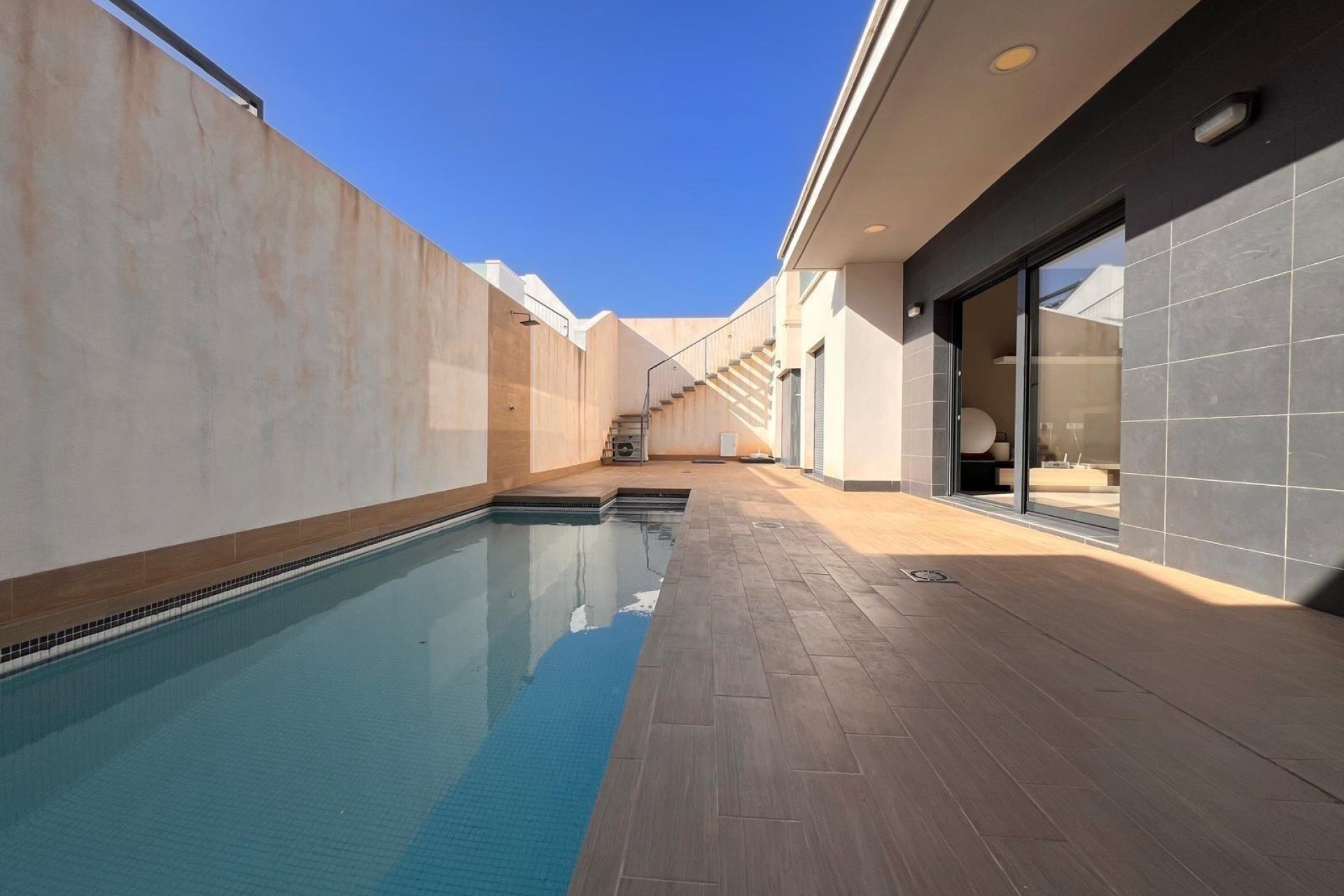 Odsprzedaż - Villa -
Orihuela Costa - Lomas de Cabo Roig