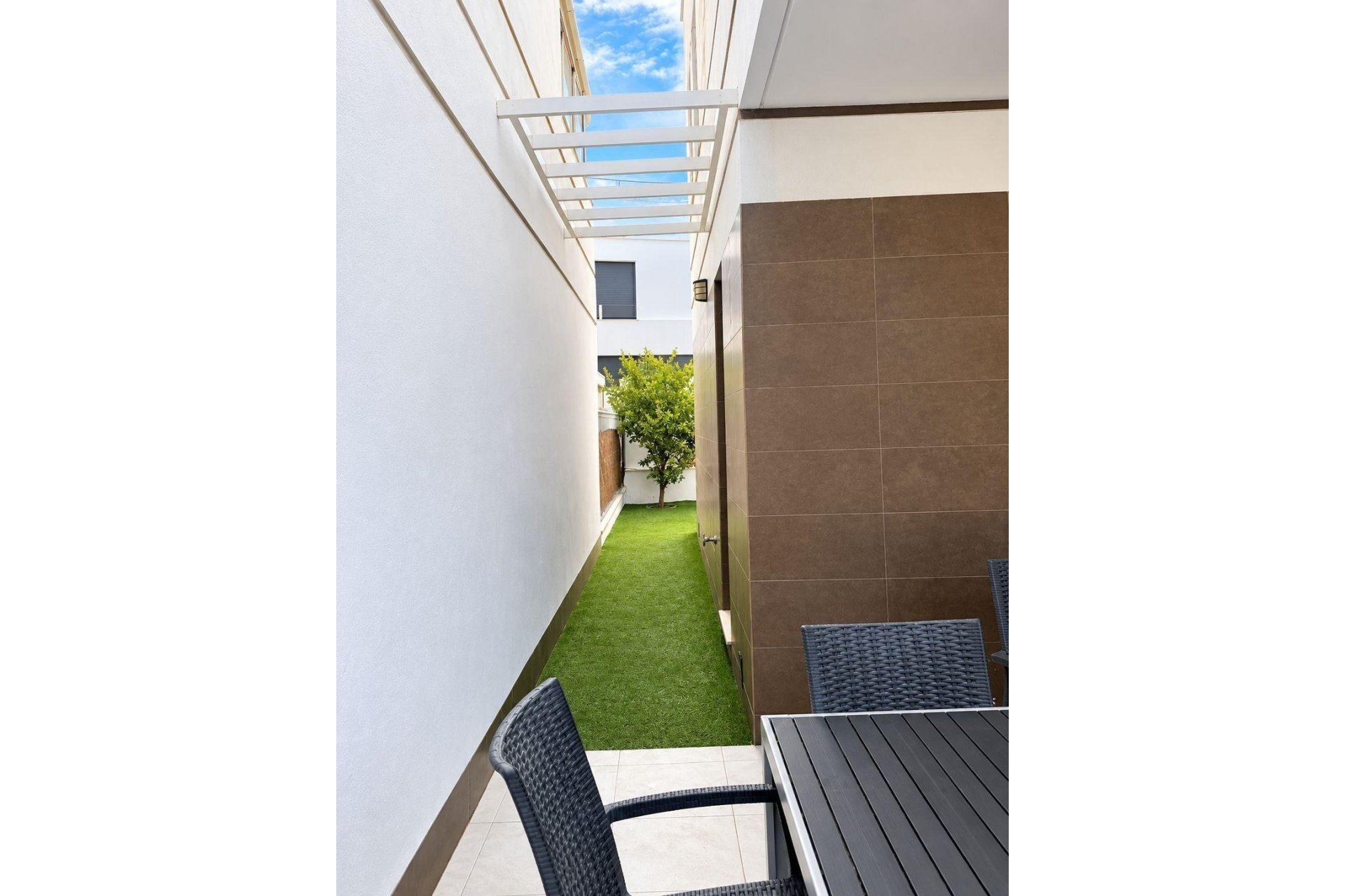 Odsprzedaż - Villa -
Orihuela Costa - Lomas de Cabo Roig