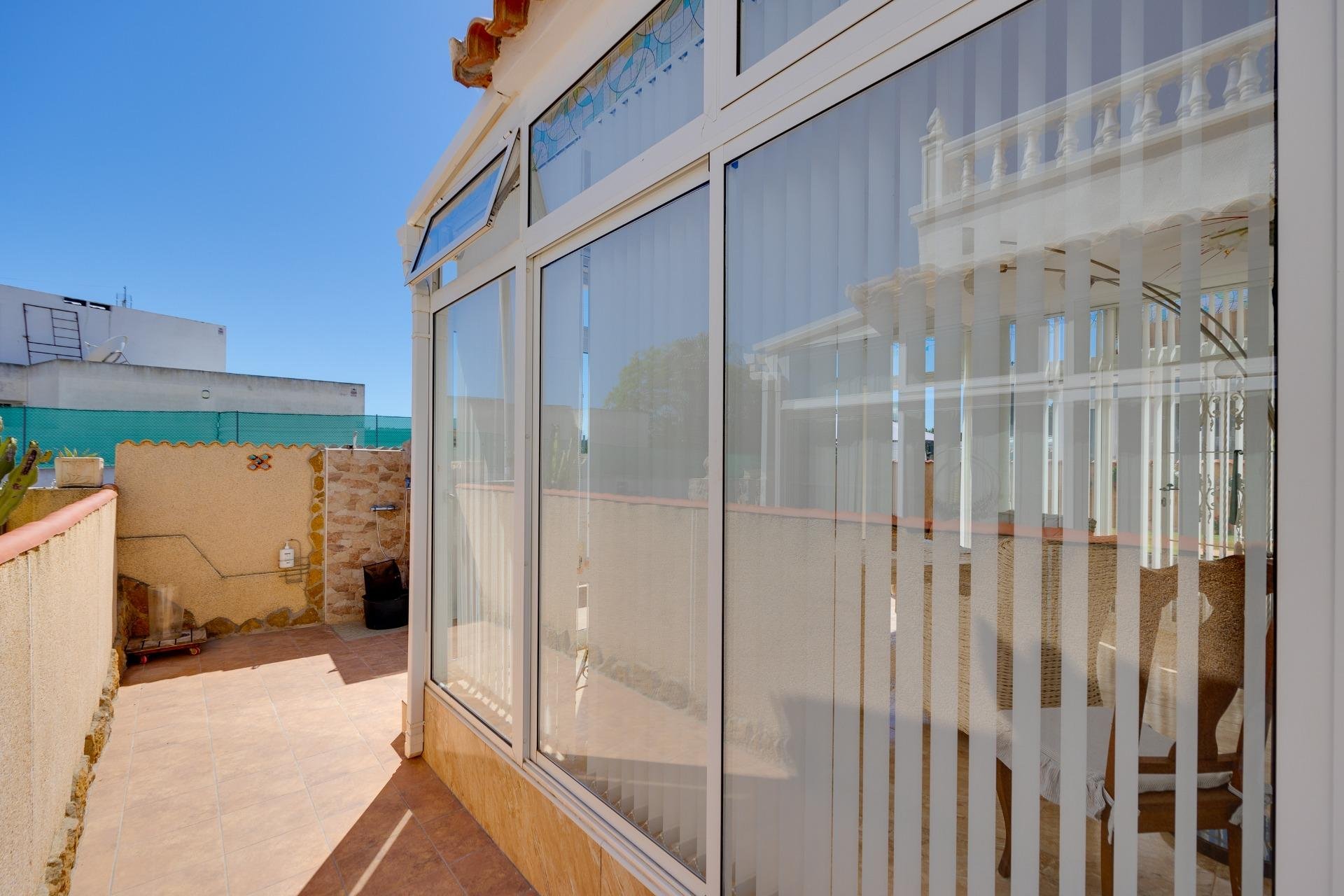 Odsprzedaż - Villa -
Orihuela Costa - Lomas de Don Juan