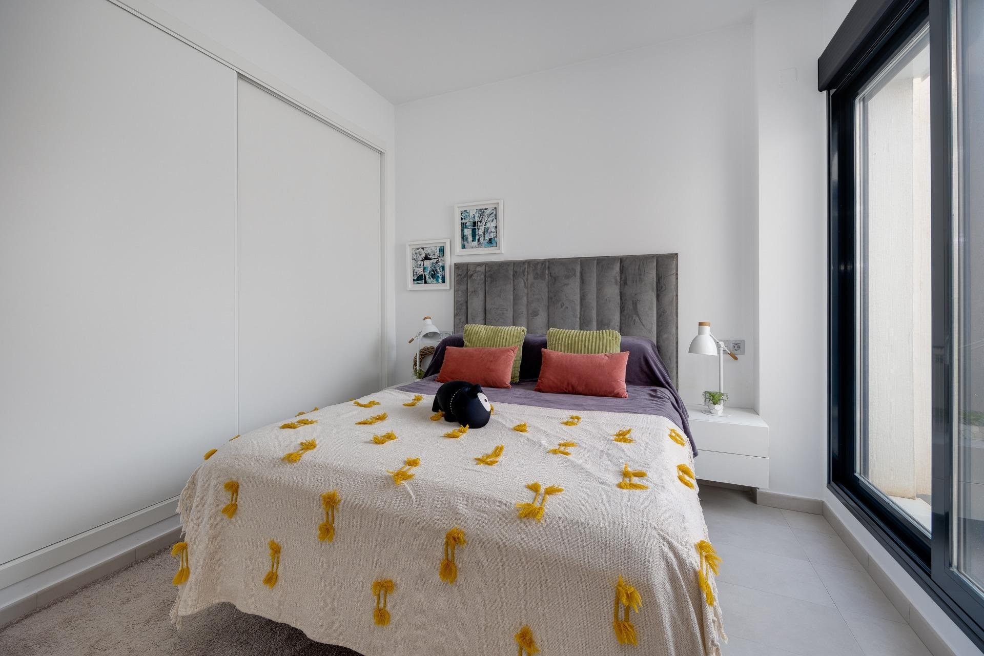 Odsprzedaż - Villa -
Orihuela Costa - PAU 26