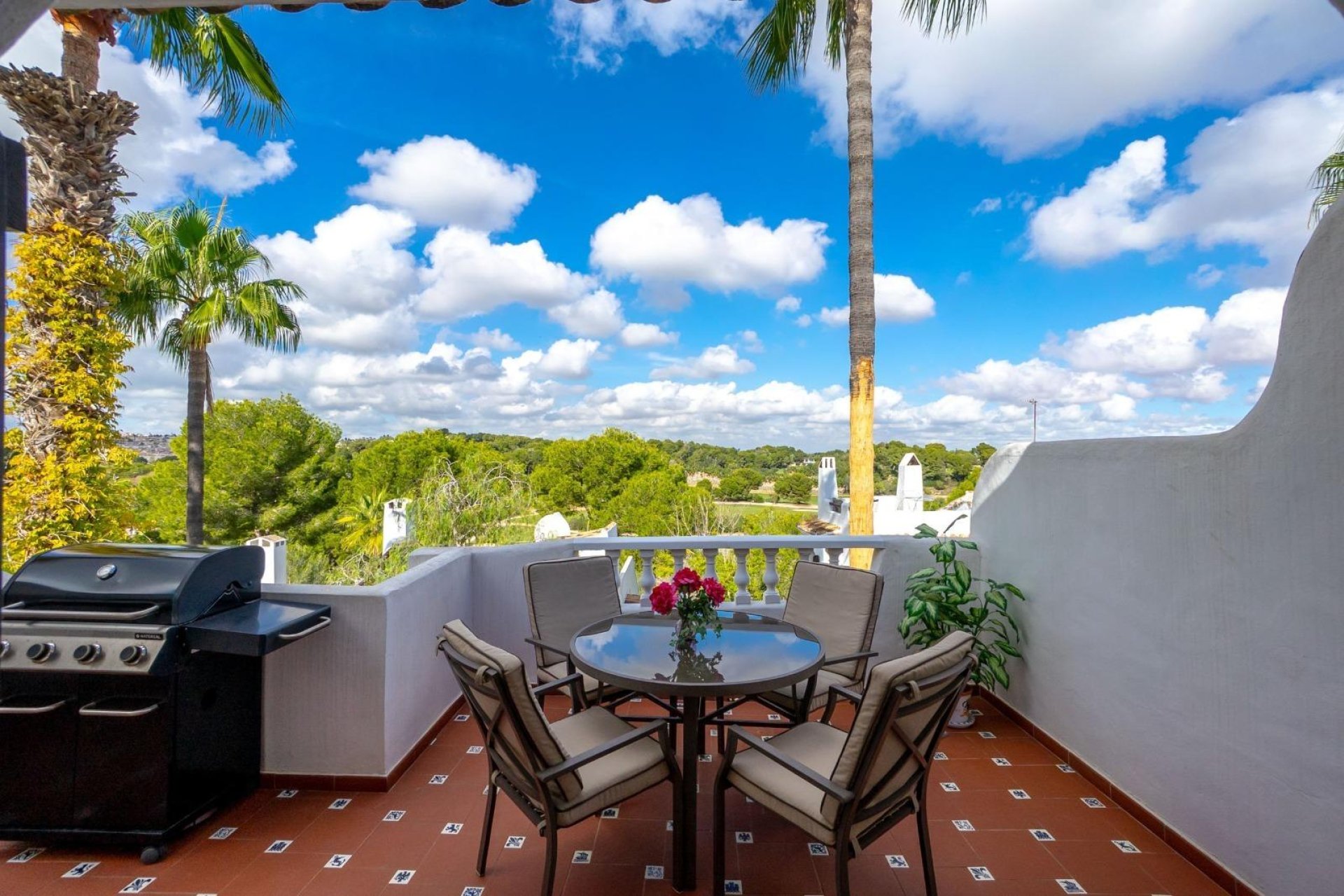 Odsprzedaż - Villa -
Orihuela Costa - Villamartín-Las Filipinas