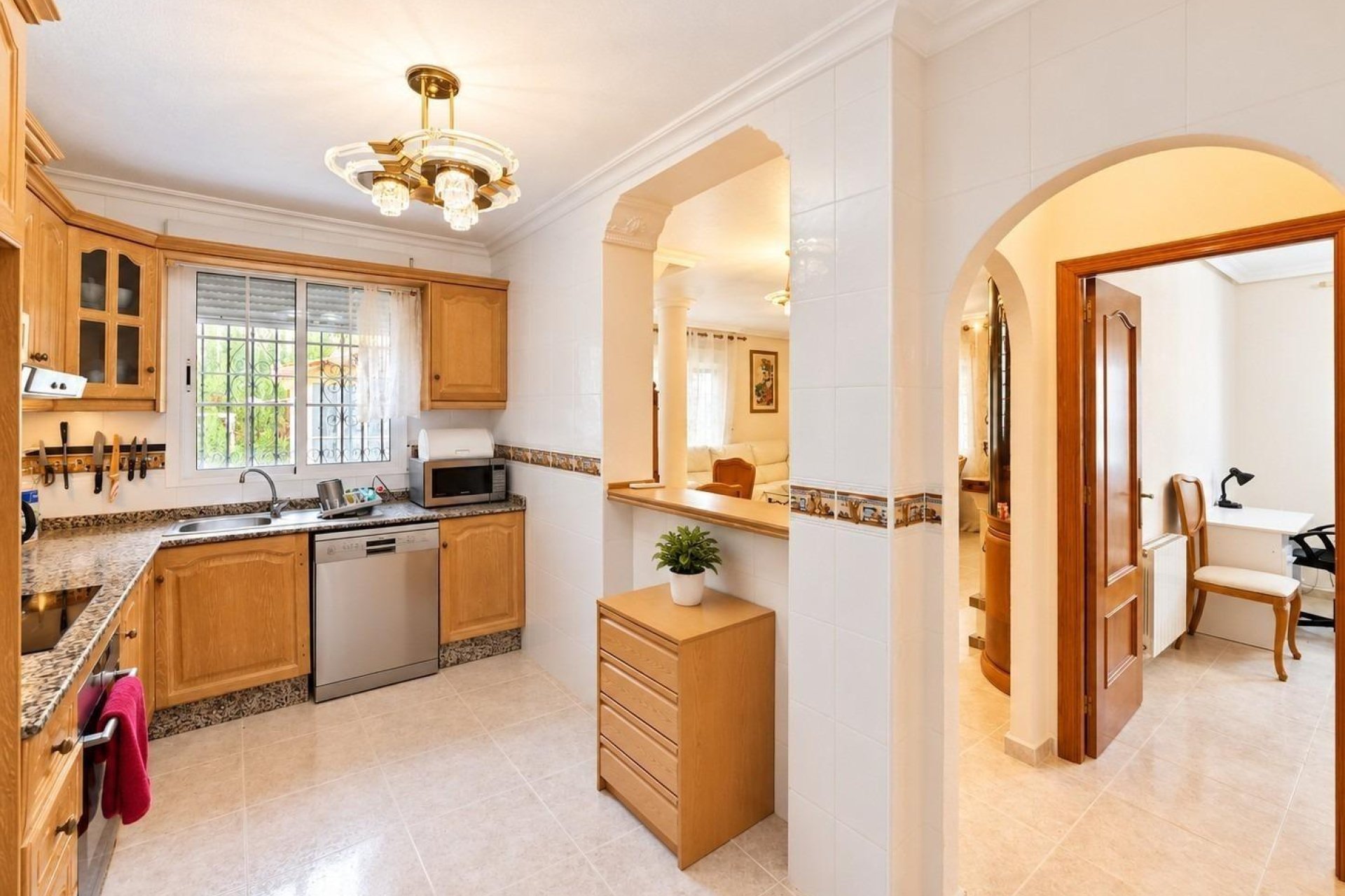 Odsprzedaż - Villa -
Orihuela Costa - Villamartín-Las Filipinas