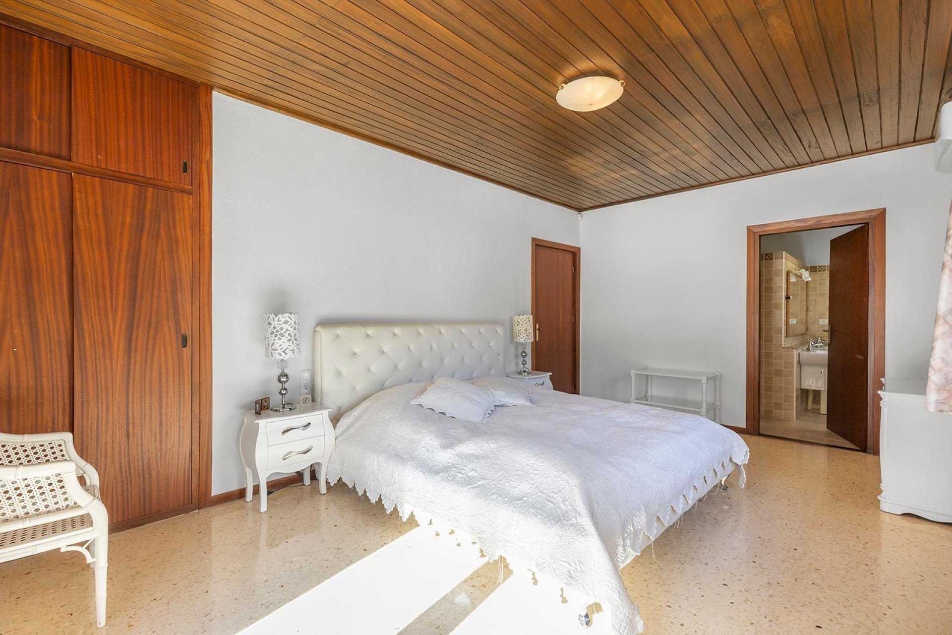 Odsprzedaż - Villa -
Orihuela Costa - Villamartín