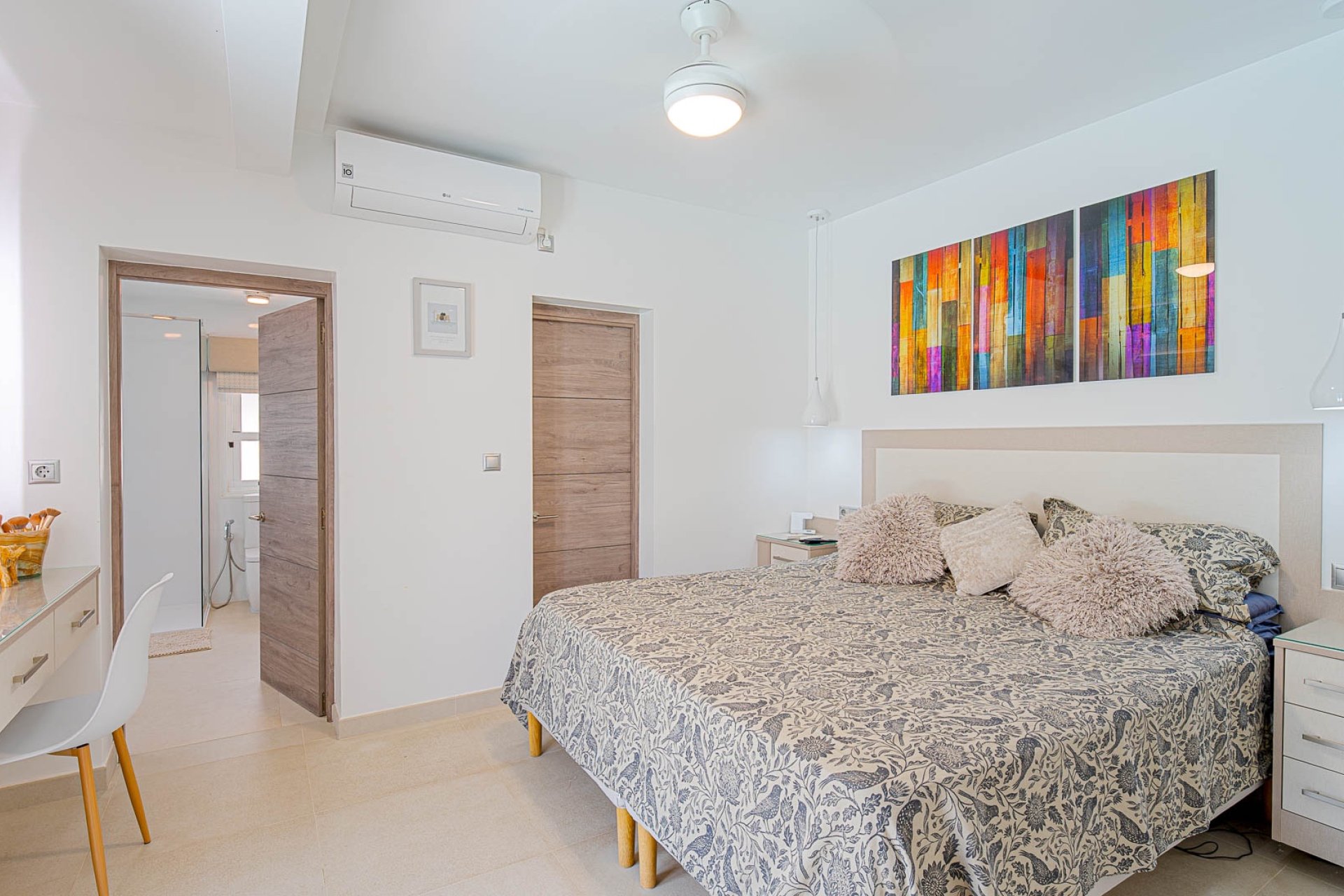 Odsprzedaż - Villa -
Orihuela-Costa - Villamartin