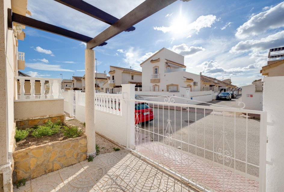 Odsprzedaż - Villa -
Rojales - Centro de la Ciudad Quesada