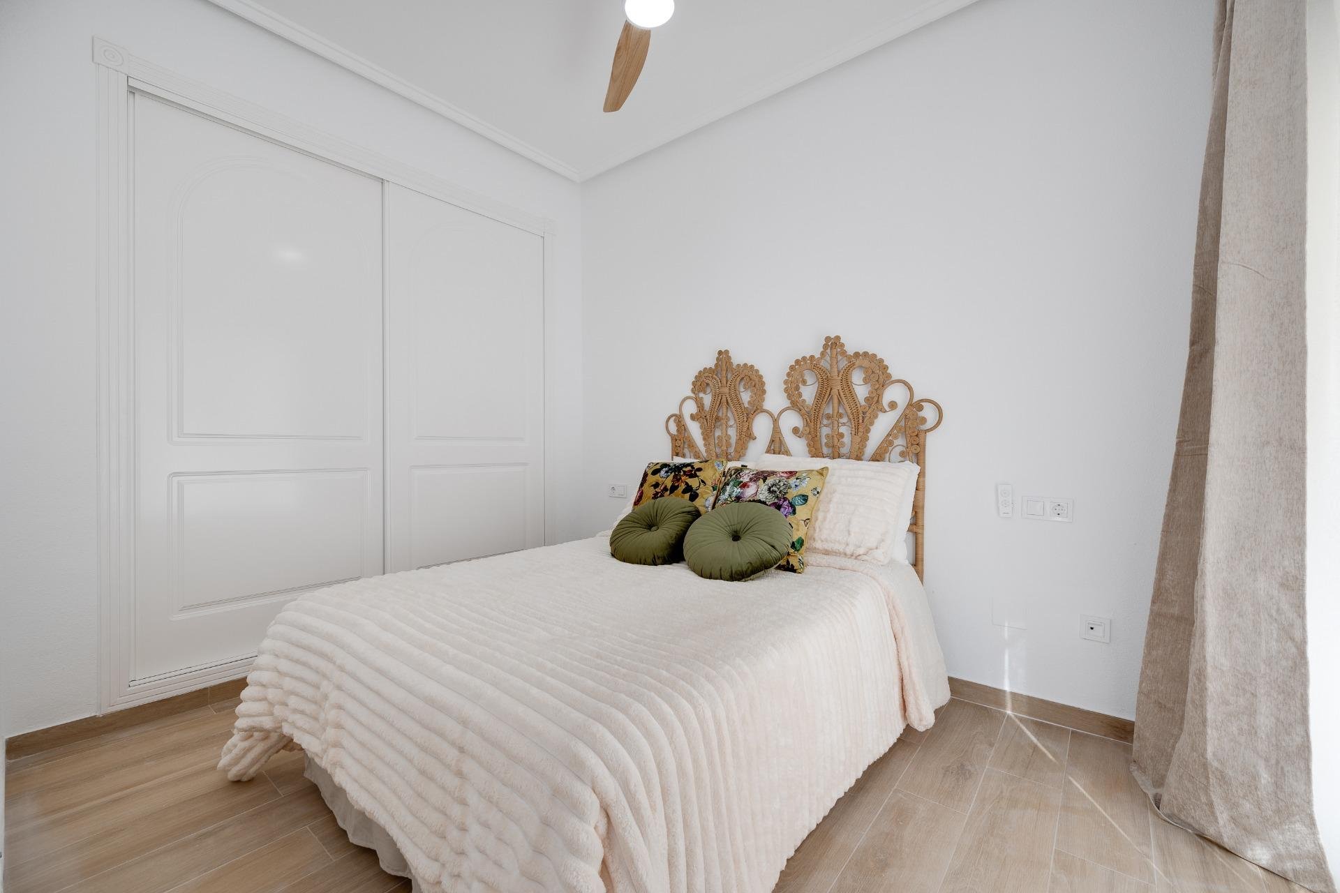 Odsprzedaż - Villa -
Rojales - Centro de la Ciudad Quesada