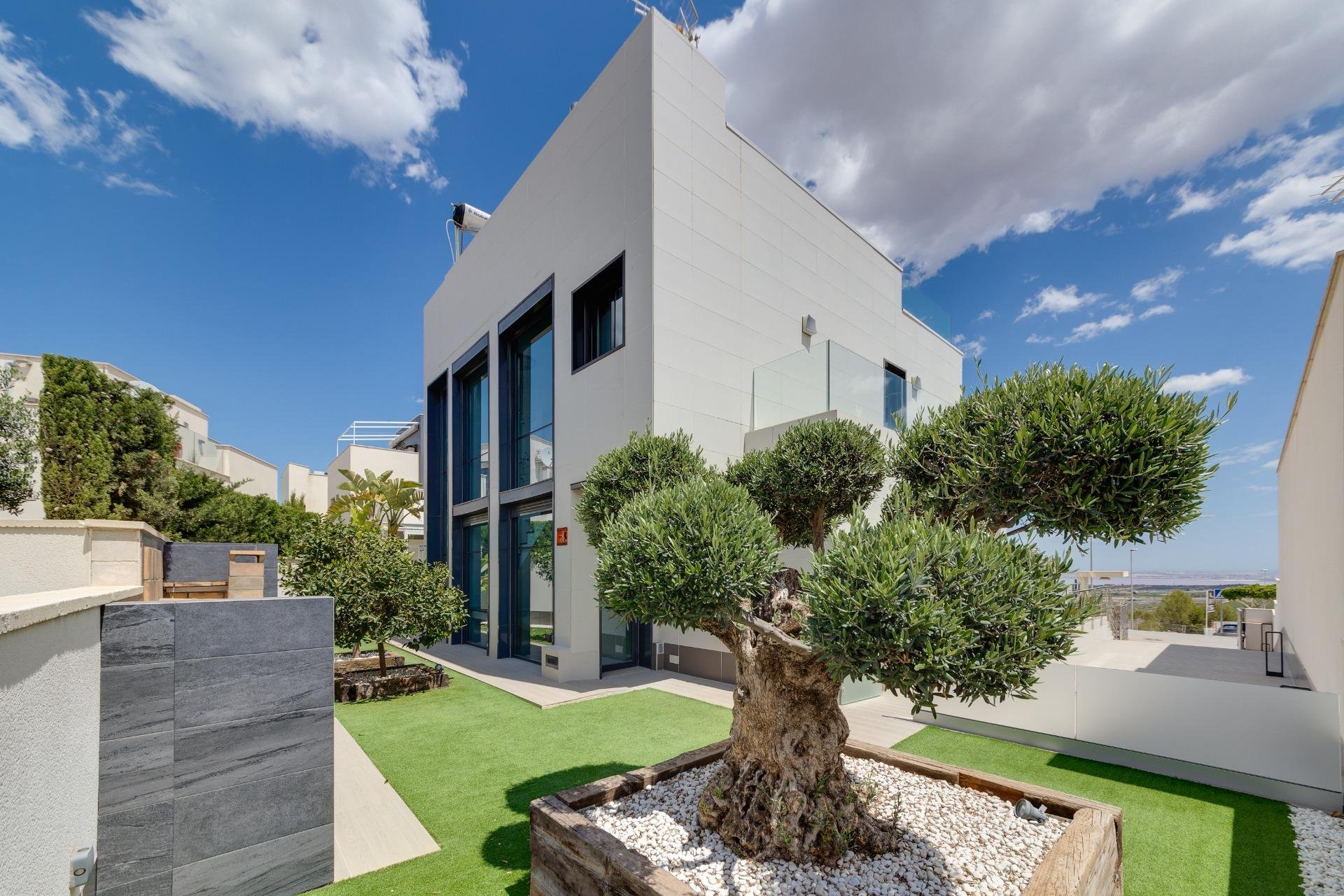 Odsprzedaż - Villa -
San Miguel de Salinas - Cerro del Sol