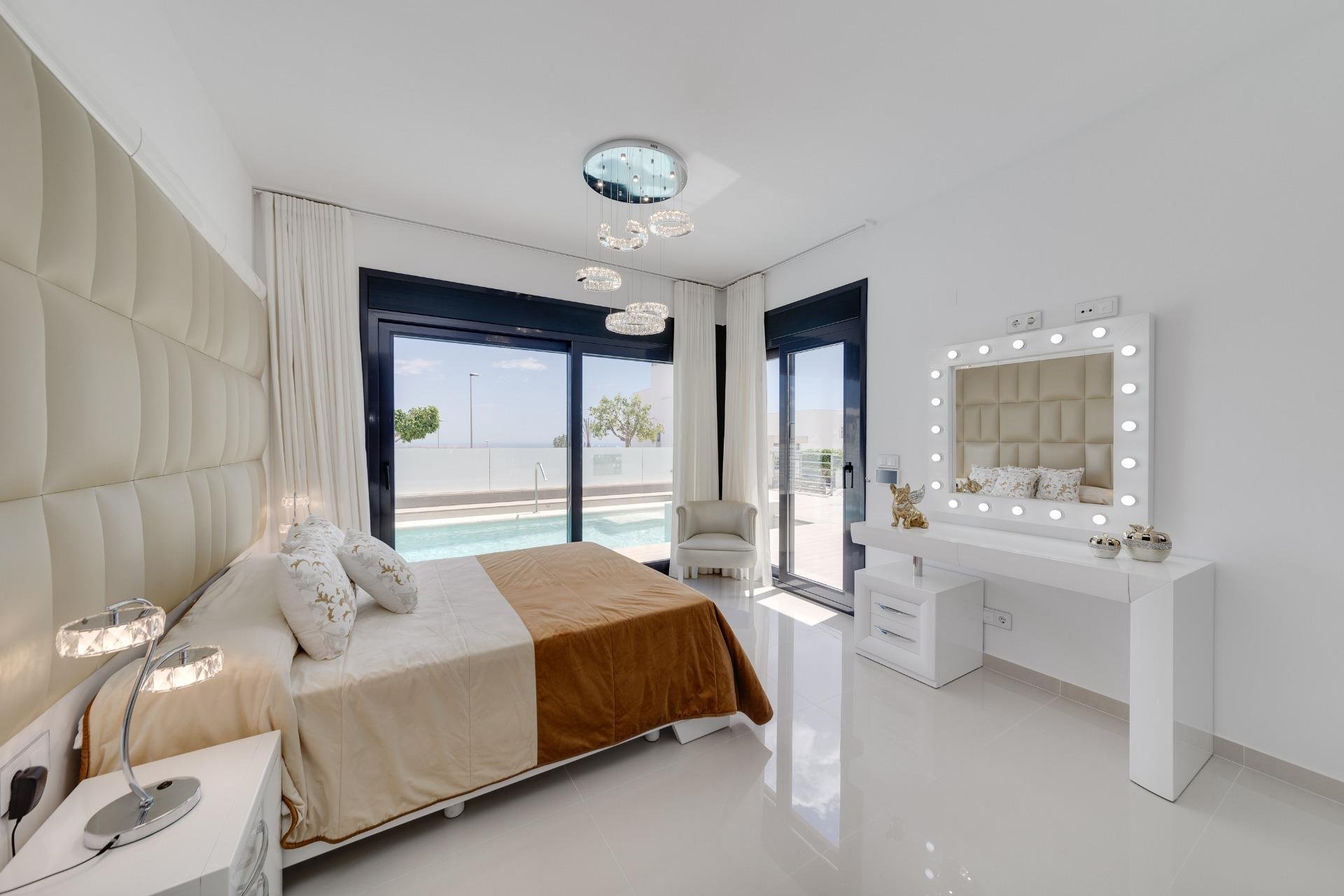 Odsprzedaż - Villa -
San Miguel de Salinas - Cerro del Sol