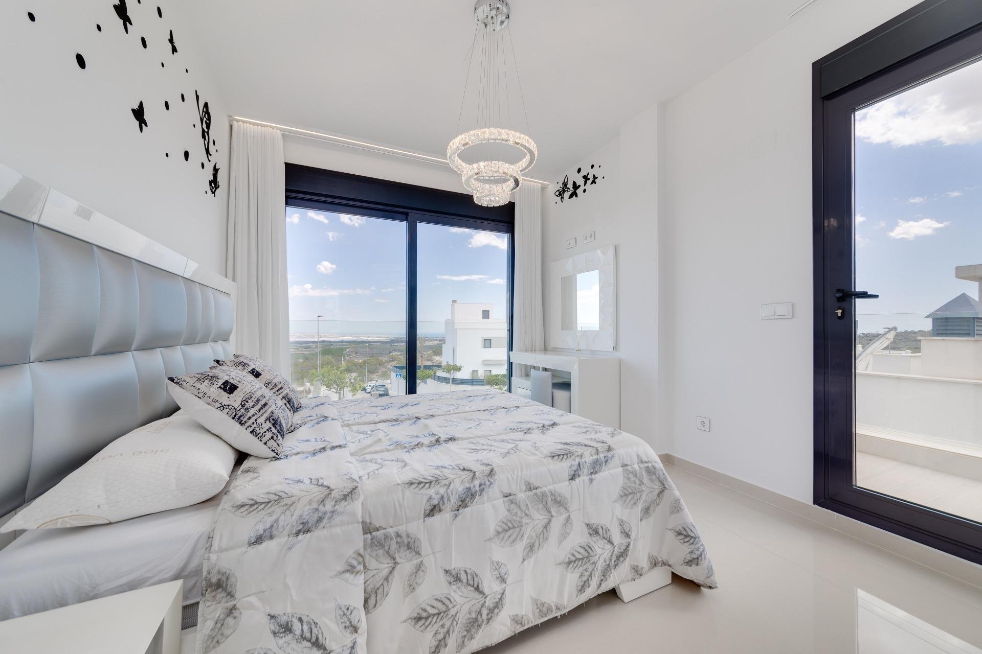 Odsprzedaż - Villa -
San Miguel de Salinas - Cerro del Sol