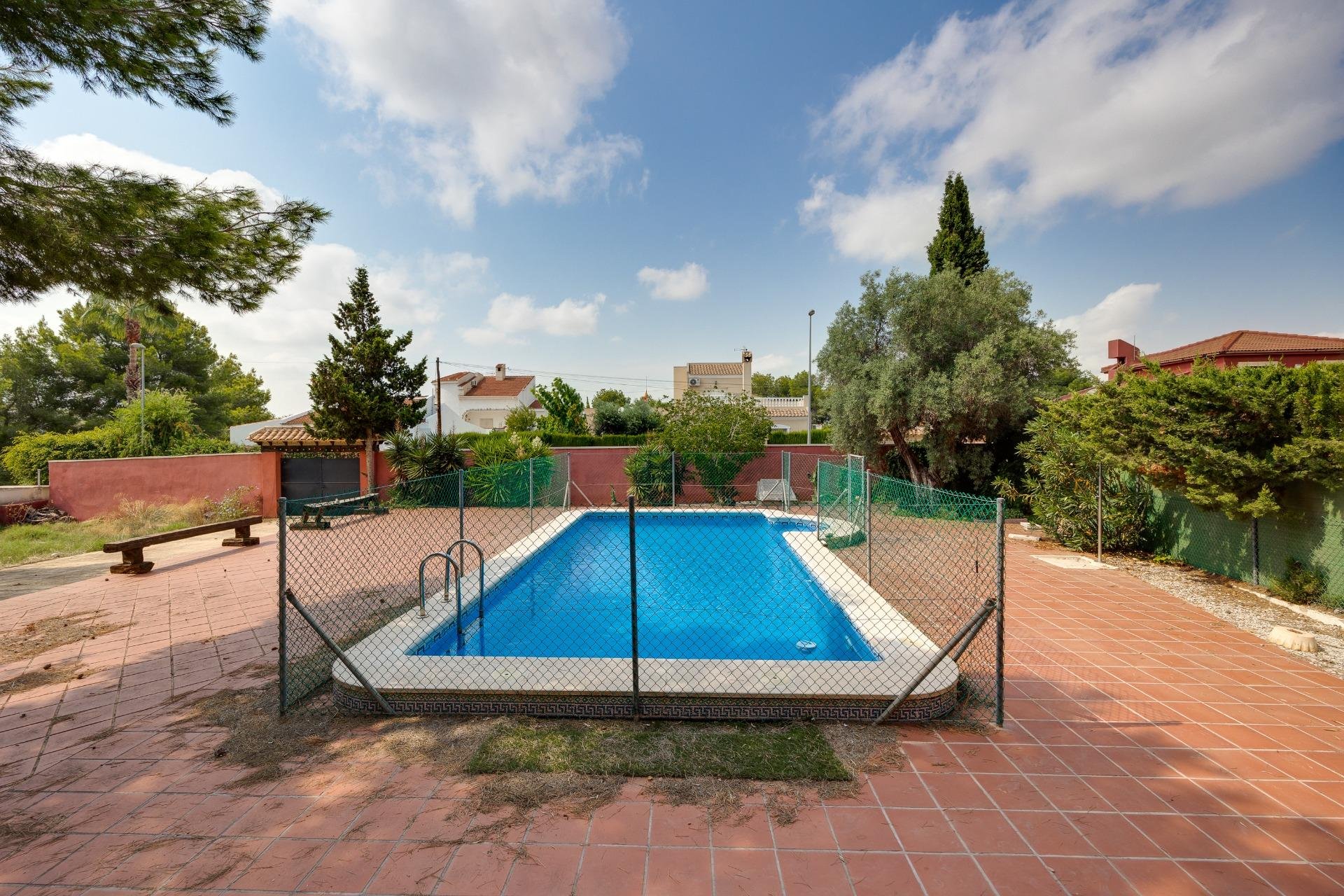 Odsprzedaż - Villa -
San Miguel de Salinas - Ciudad de las comunicaciones