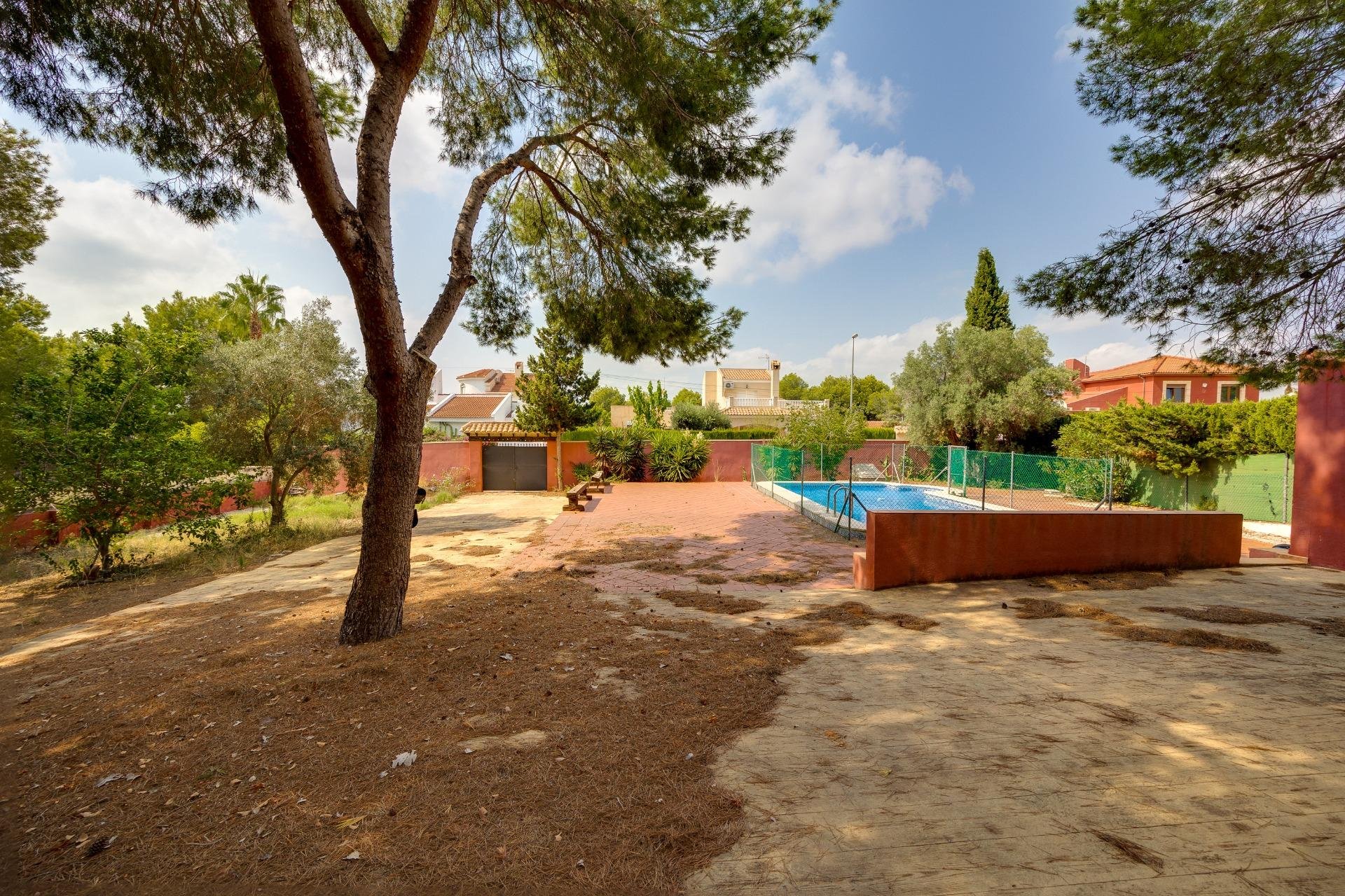 Odsprzedaż - Villa -
San Miguel de Salinas - Ciudad de las comunicaciones