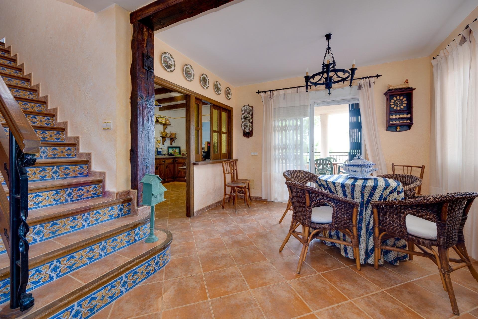 Odsprzedaż - Villa -
San Miguel de Salinas - Ciudad de las comunicaciones