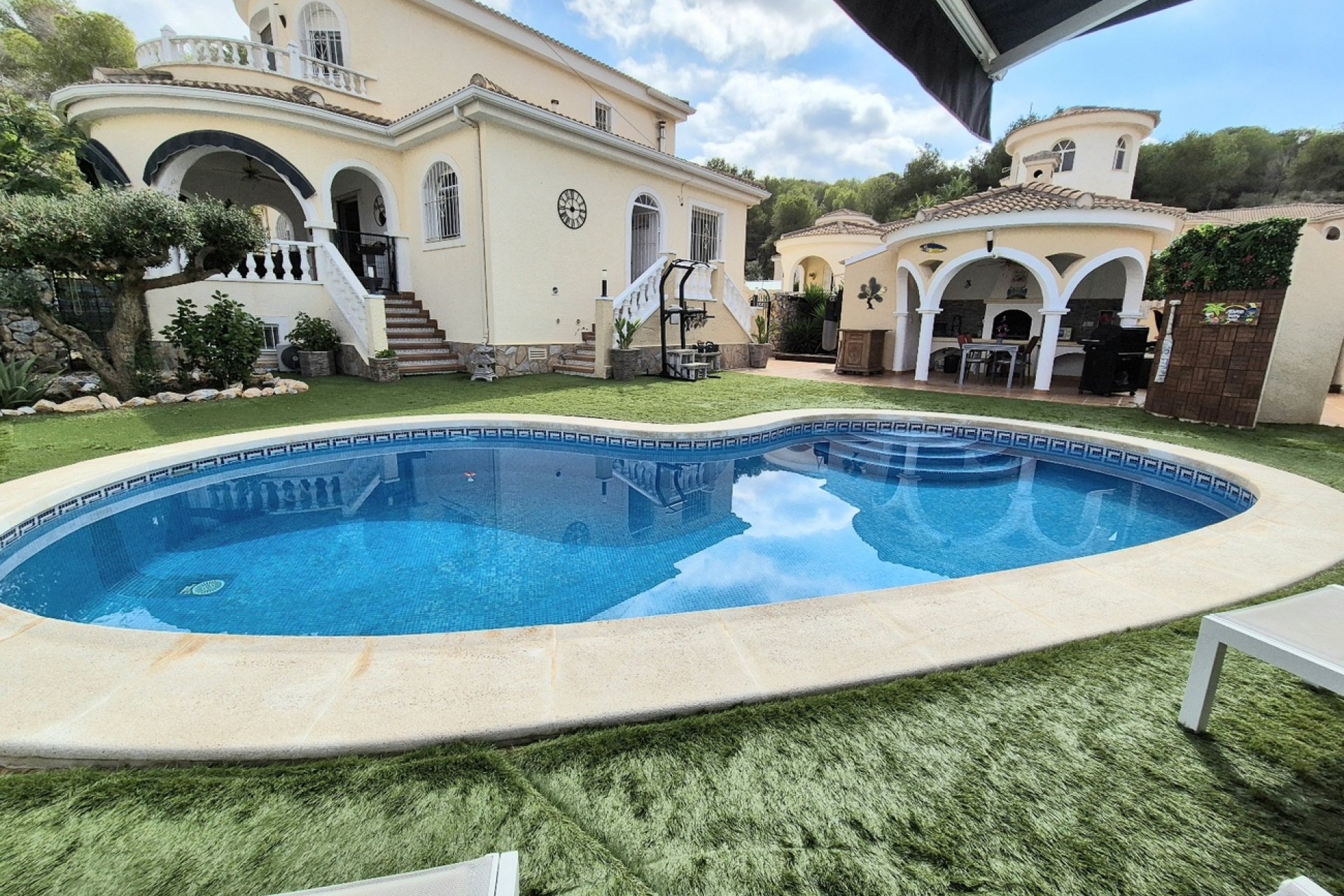 Odsprzedaż - Villa -
San Miguel de Salinas - Ciudad de las comunicaciones