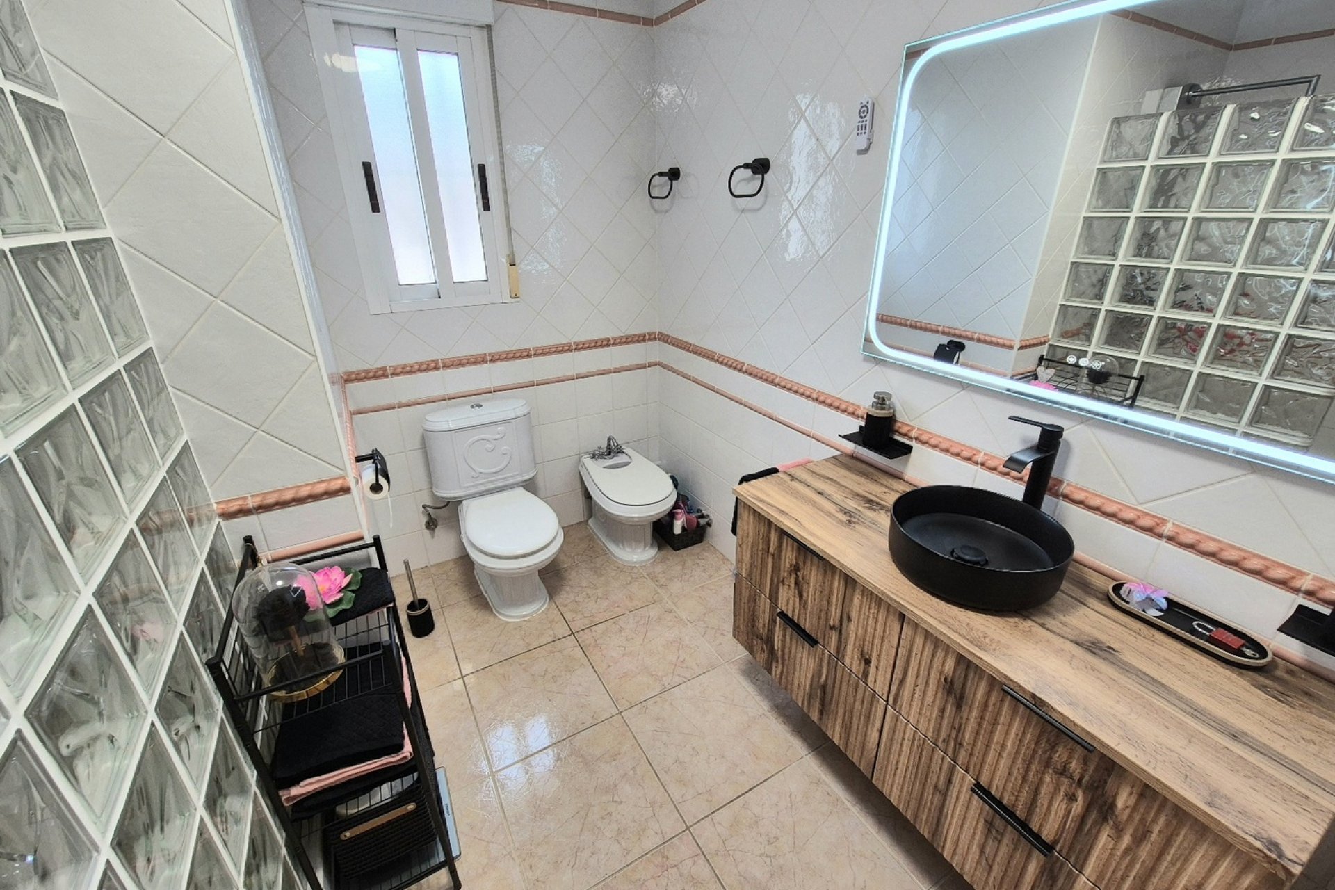 Odsprzedaż - Villa -
San Miguel de Salinas - Ciudad de las comunicaciones