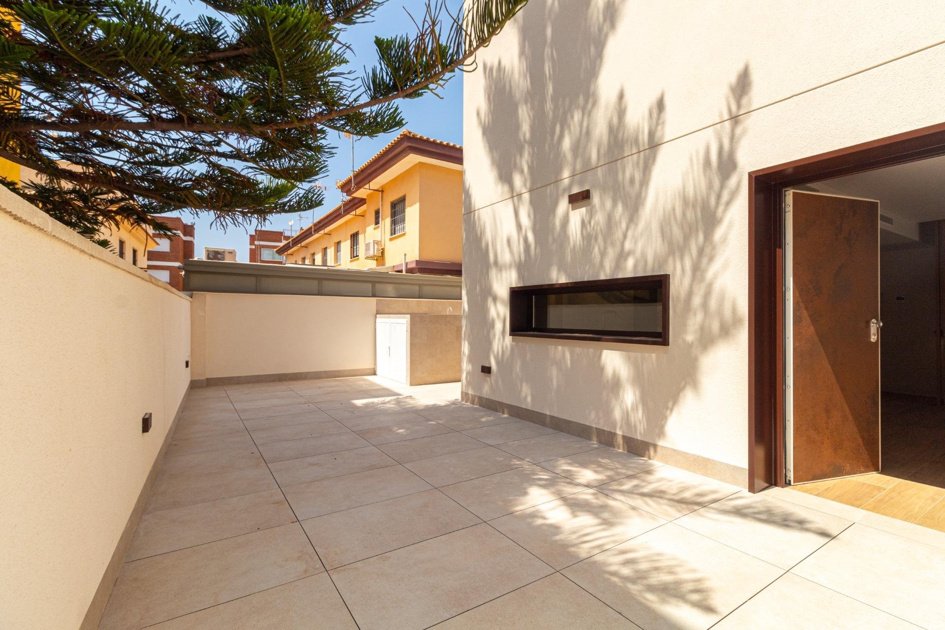 Odsprzedaż - Villa -
Santiago de la ribera - Playa de santiago de la ribera
