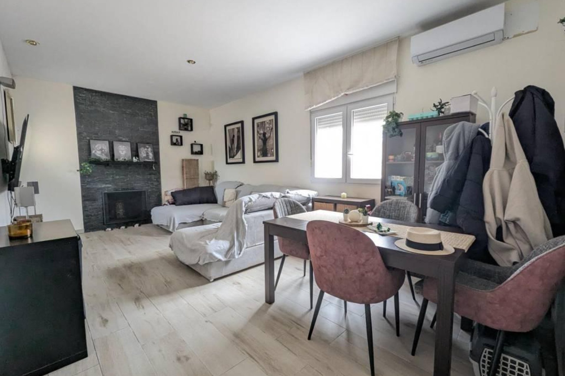 Odsprzedaż - Villa -
Torrevieja - La Siesta - El Salado - Torreta