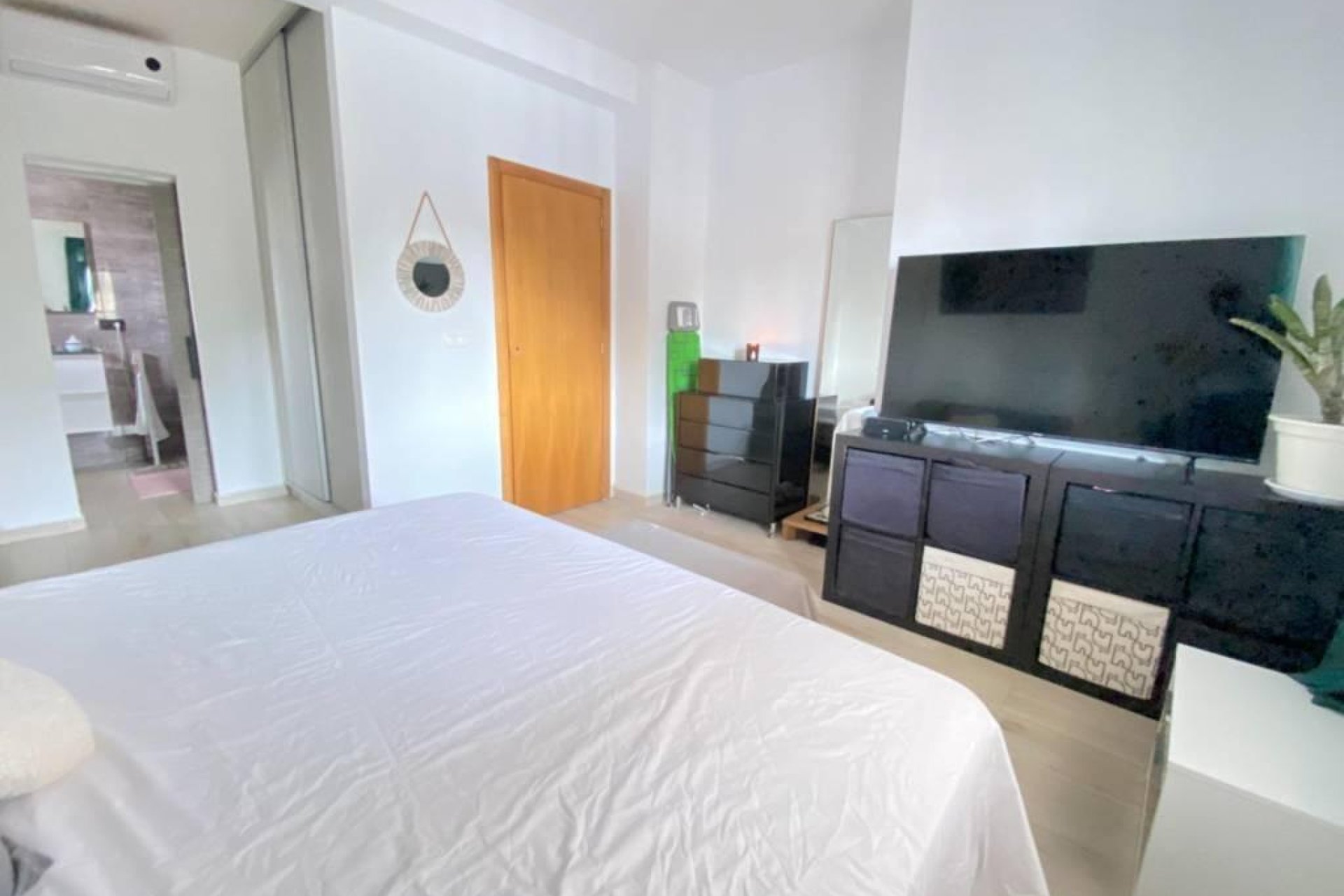 Odsprzedaż - Villa -
Torrevieja - La Siesta - El Salado - Torreta