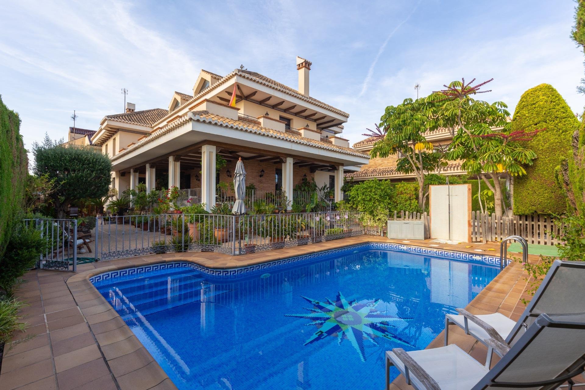 Odsprzedaż - Villa -
Torrevieja - La veleta