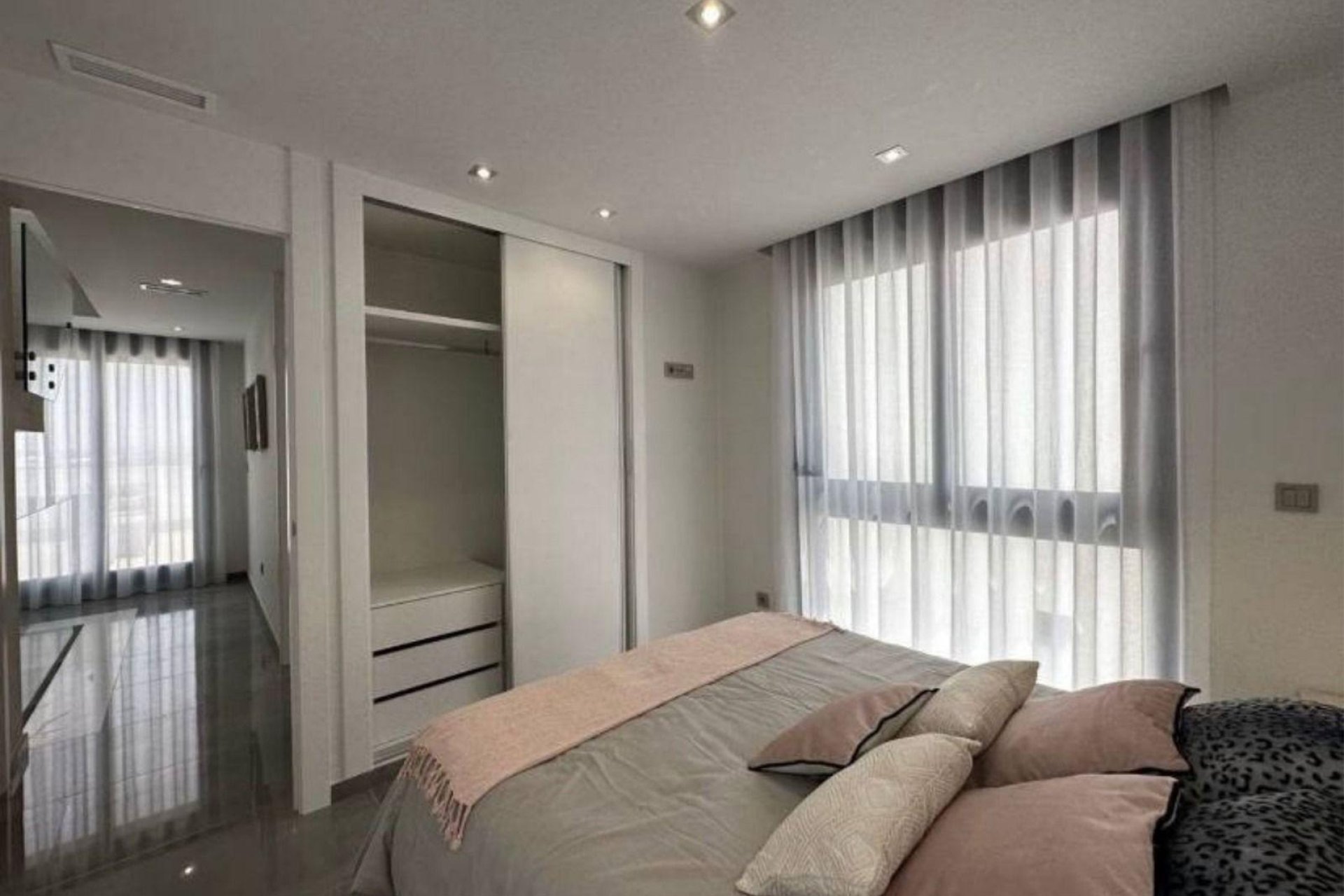 Odsprzedaż - Villa -
Torrevieja - Los Balcones - Los Altos del Edén