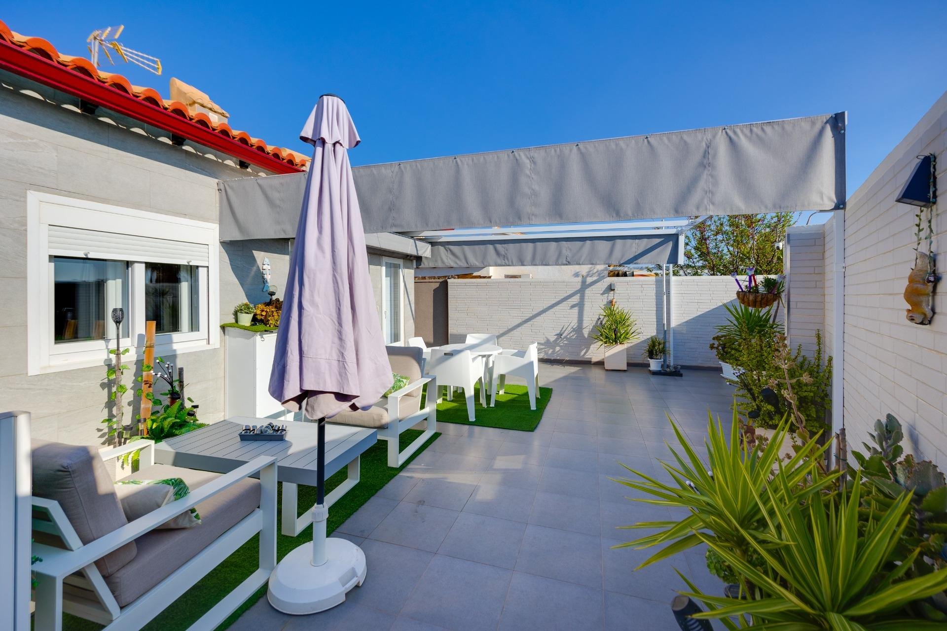 Odsprzedaż - Villa -
Torrevieja - Los Balcones - Los Altos del Edén