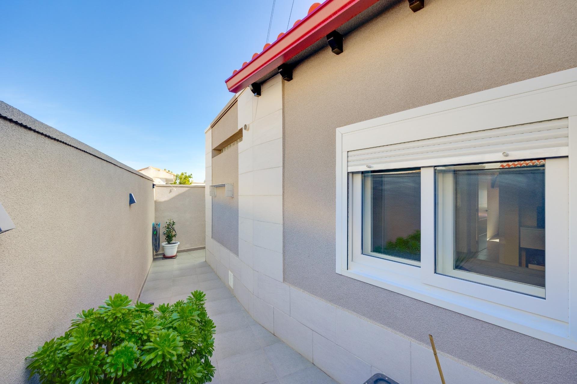 Odsprzedaż - Villa -
Torrevieja - Los Balcones - Los Altos del Edén