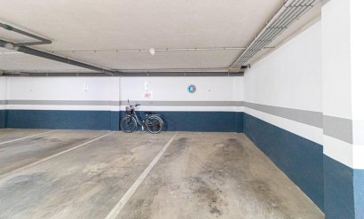 Parking - Herverkoop - Orihuela Costa -
                Agua Marina