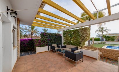 Radhus - Återförsäljning - Orihuela Costa -
                Campoamor