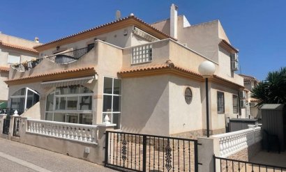 Radhus - Återförsäljning - Orihuela Costa -
                Playa Flamenca