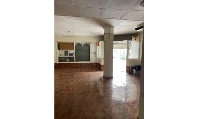 Reclame - Herverkoop -
            Torrevieja - AM-01431