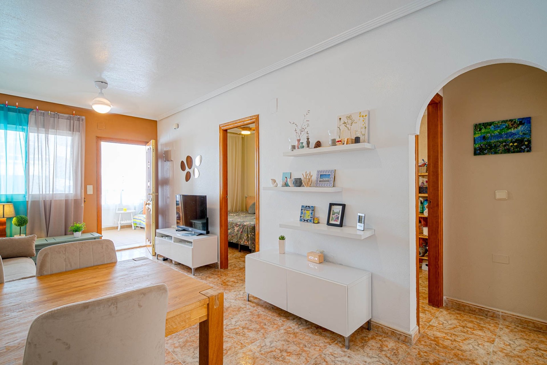 Resale - Apartament -
Punta Prima