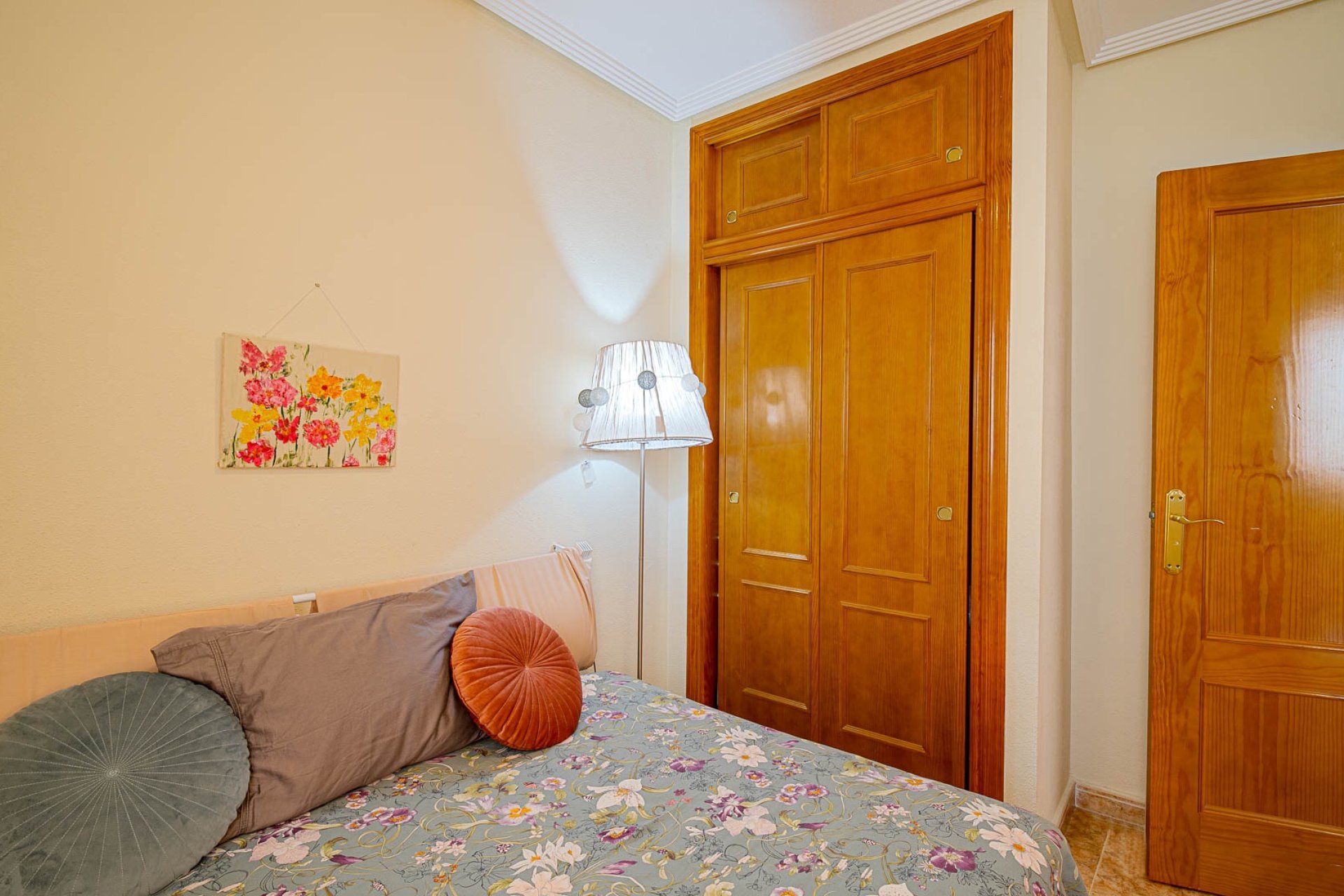 Resale - Apartament -
Punta Prima