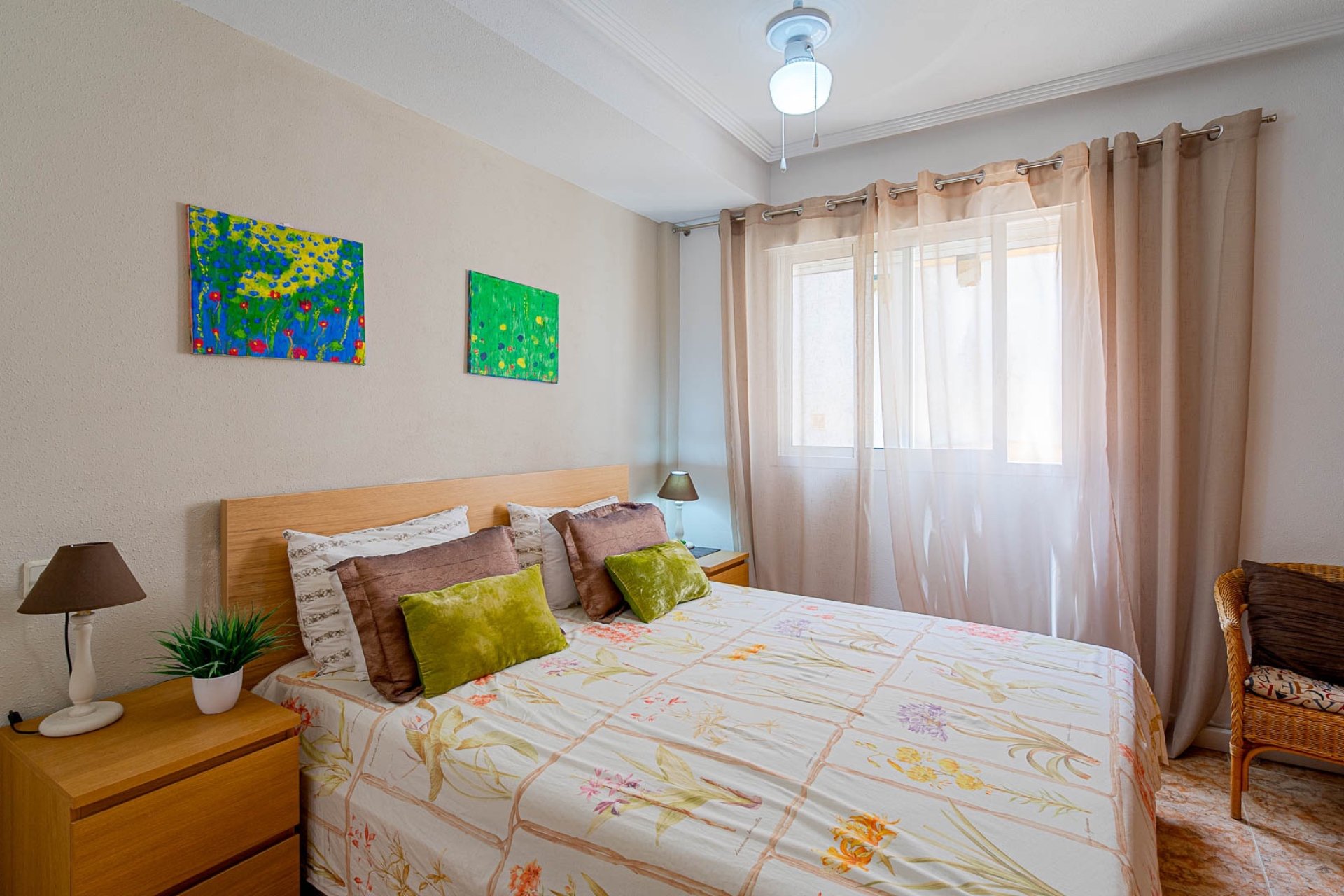 Resale - Apartament -
Punta Prima