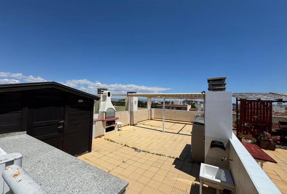 Resale - Apartamento -
Almoradí