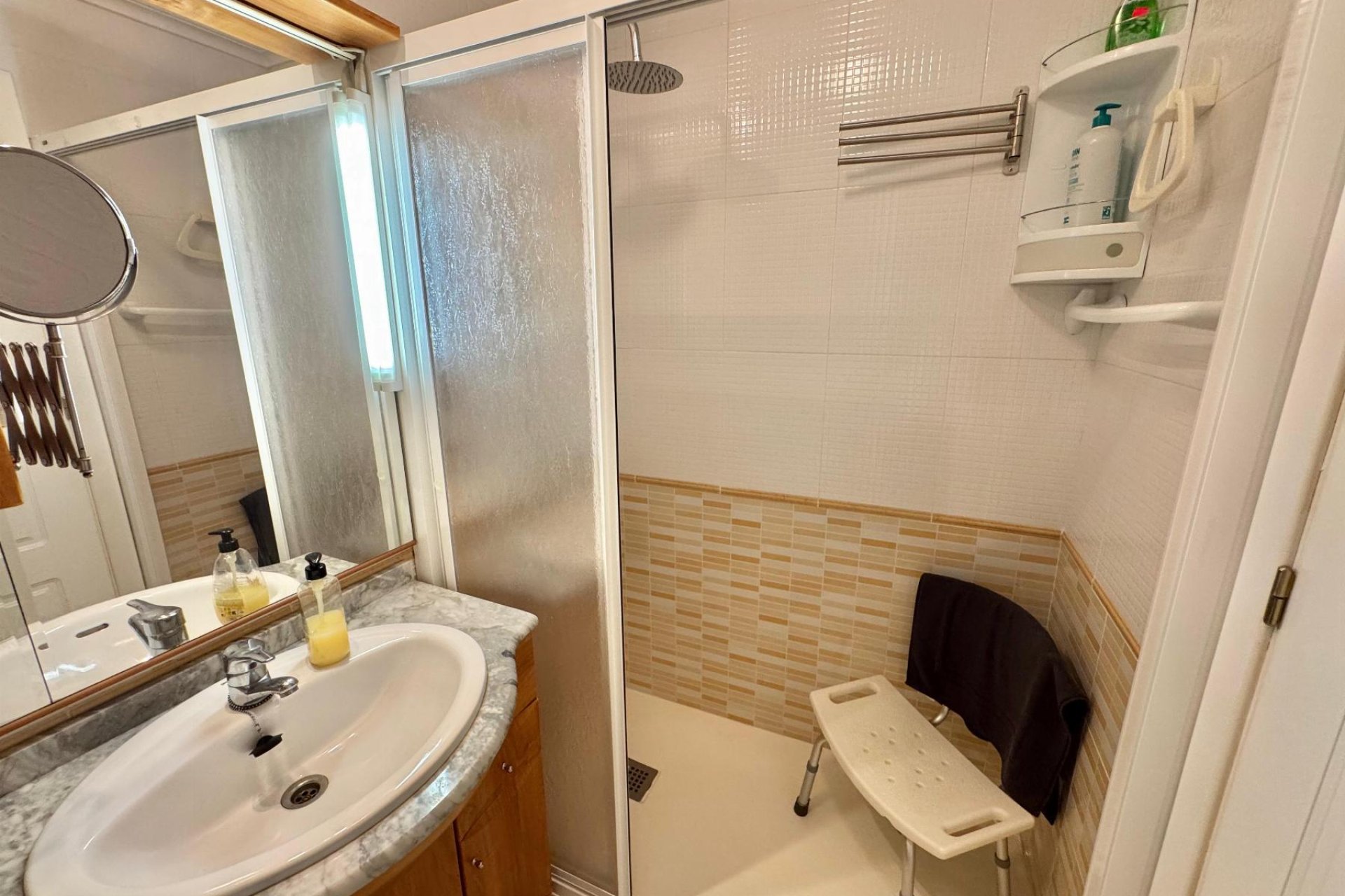 Resale - Apartamento -
Almoradí