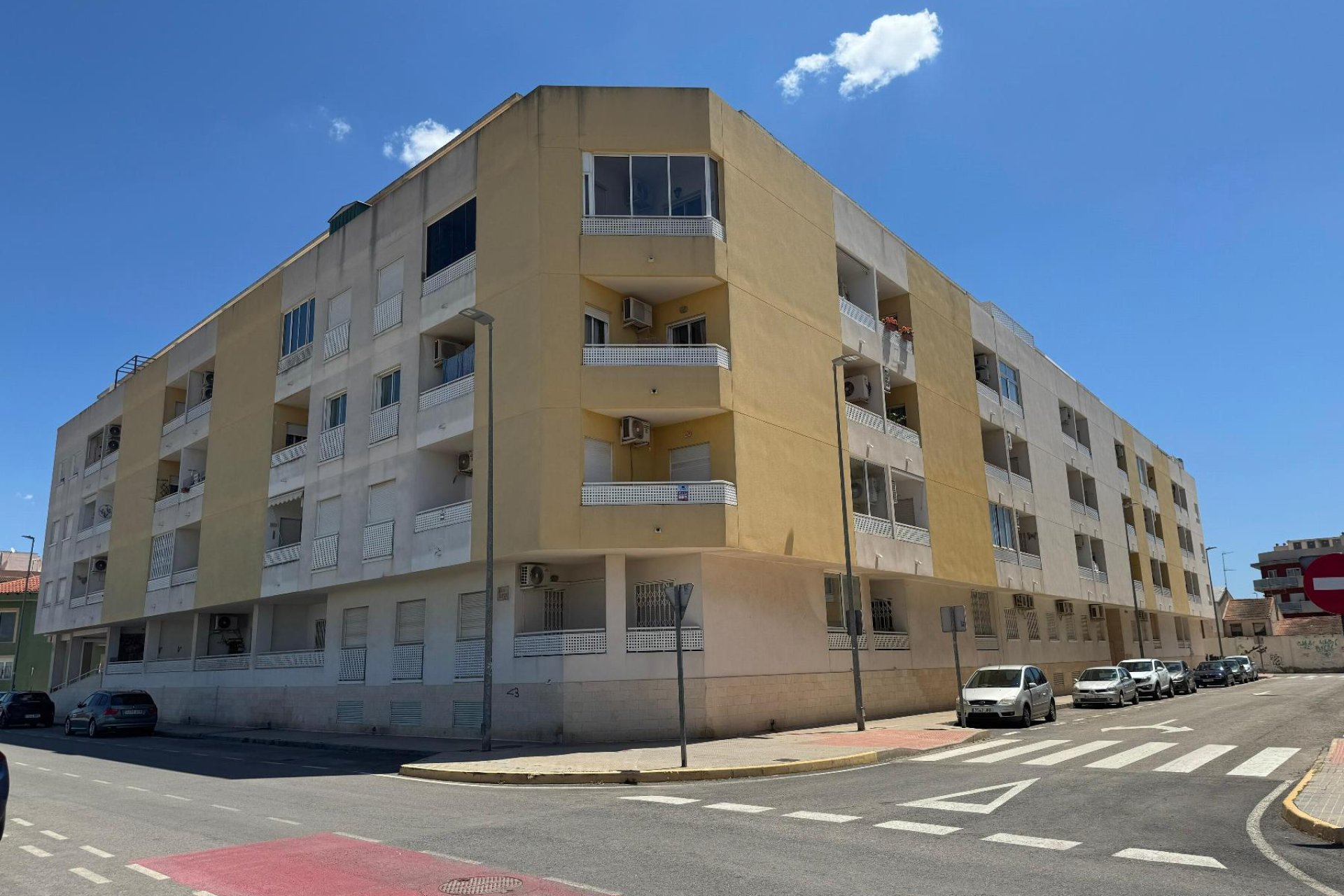 Resale - Apartamento -
Almoradí
