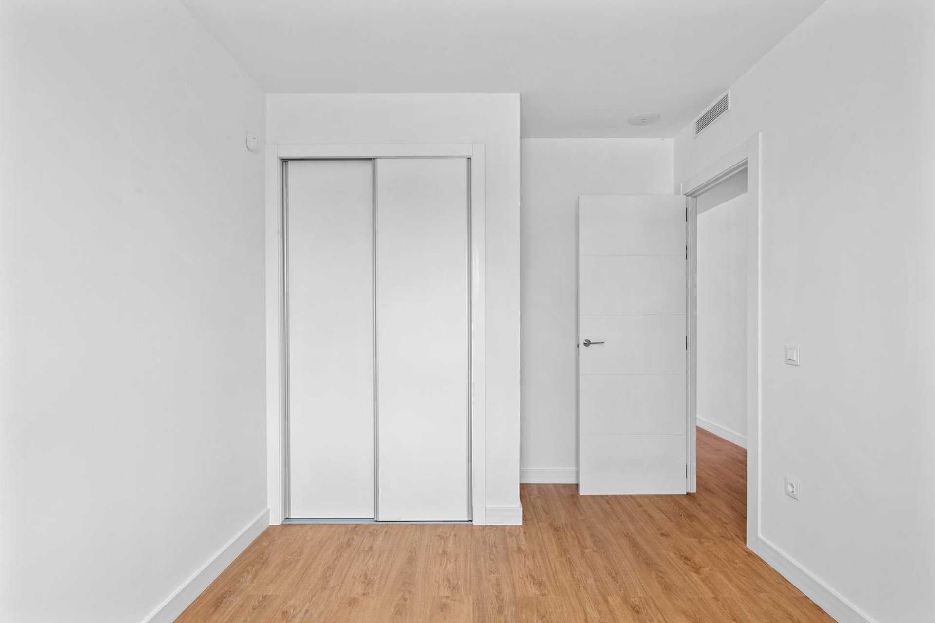 Resale - Apartamento -
Orihuela Costa - Villamartín