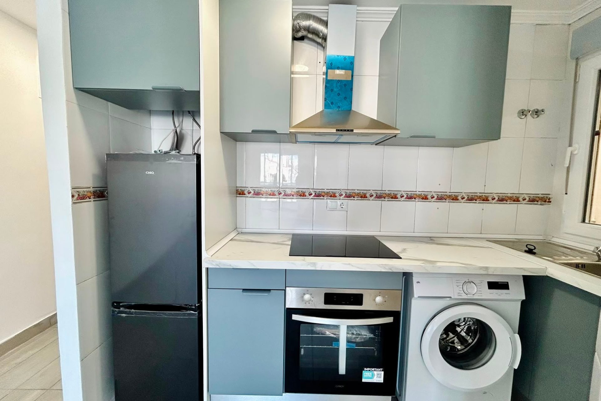 Resale - Apartamento -
Torrevieja Centro - Torrevieja