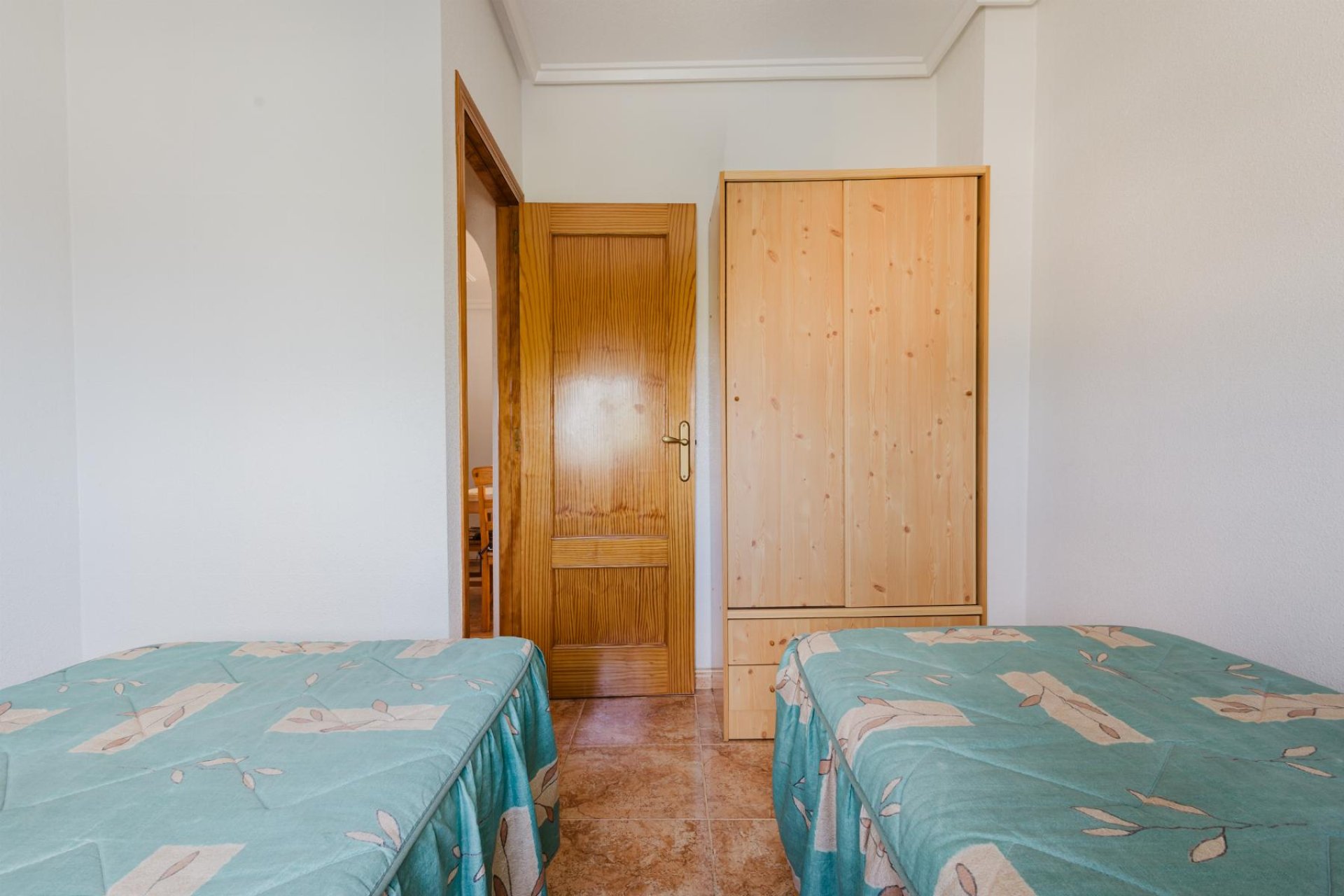 Resale - Apartamento -
Torrevieja - Parque de Las Naciones
