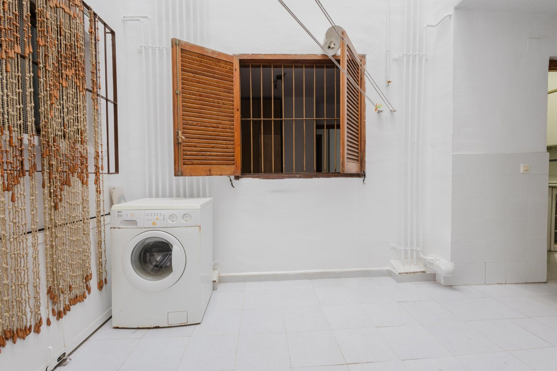 Resale - Apartamento -
Torrevieja - Playa de La Acequion