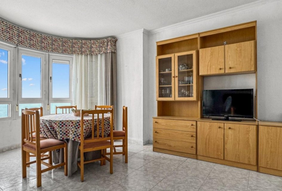 Resale - Apartamento -
Torrevieja - Playa de los Locos
